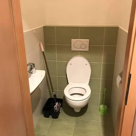 Apartment Senec 公寓 塞内奇